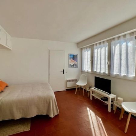 35M With Pool For Couple In Saint Tropez Apartamento Exterior foto
