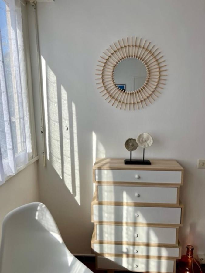 35M With Pool For Couple In Saint Tropez Apartamento Exterior foto